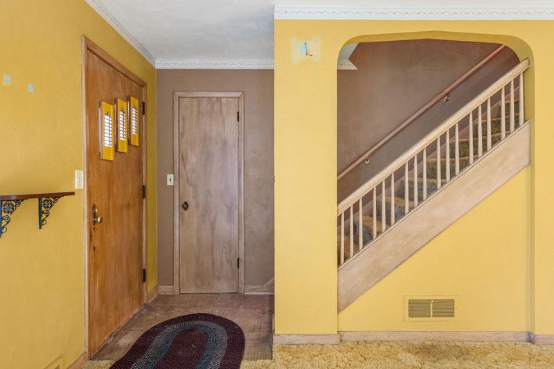 516 E School St, Owatonna, MN 55060
