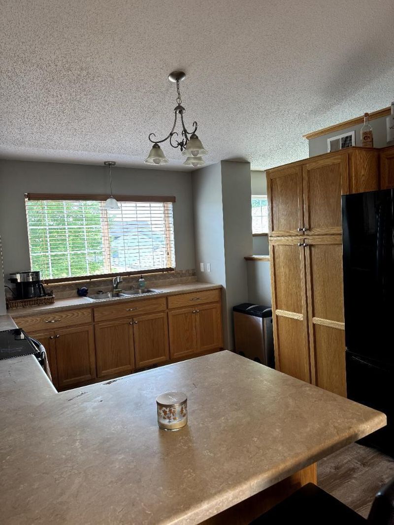 608 11th Ave SW, Rice, MN 56367