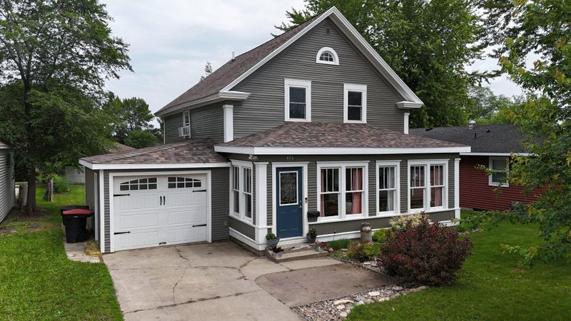 406 Oak St N, Sauk Centre, MN 56378
