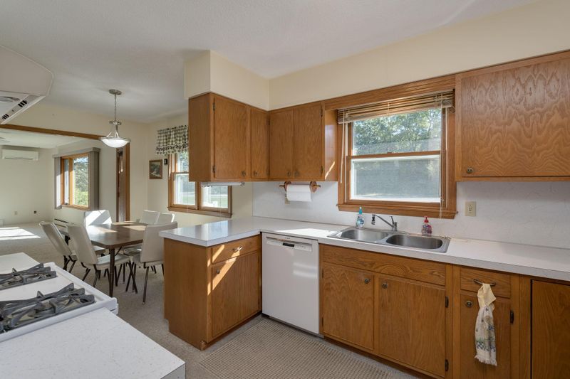 36647 110th St, Waseca, MN 56093