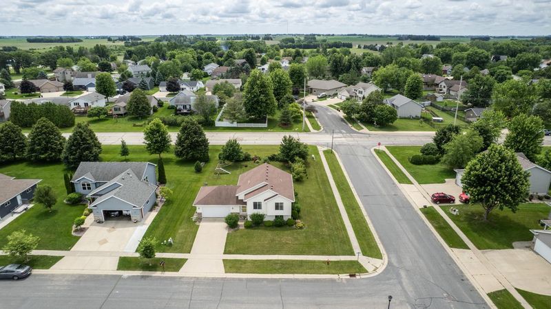 804 Johns Ln SE, Stewartville, MN 55976