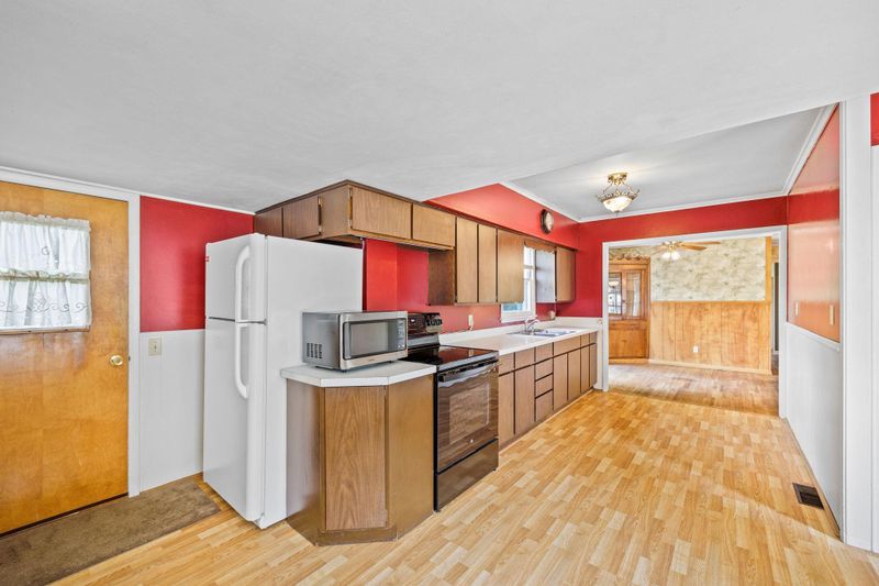 4932 Acorn Ridge Rd, Minnetonka, MN 55345