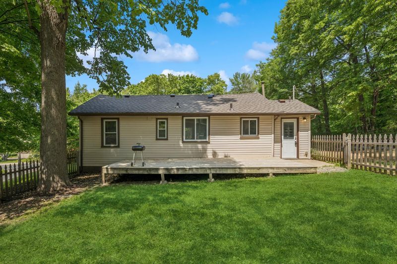 2900 Tuxedo Blvd, Mound, MN 55364