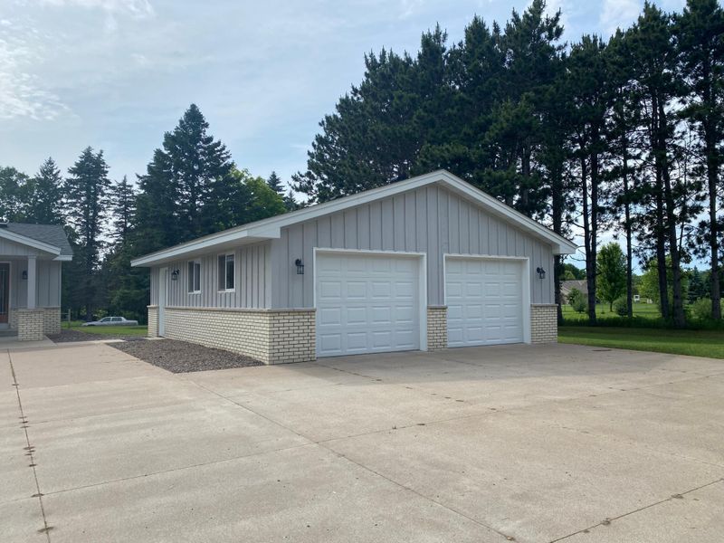 31243 127th St NW, Princeton, MN 55371