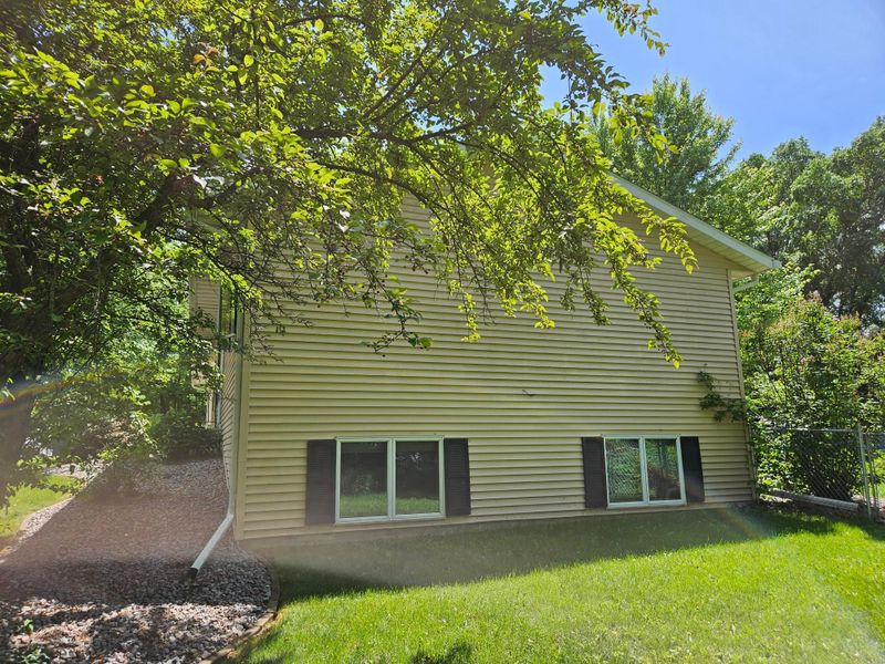 510 Parsons Ave S, Spring Valley, MN 55975