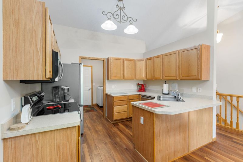 1409 Roberts Rd, Buffalo, MN 55313
