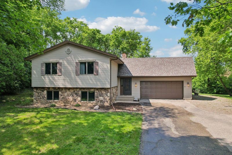 5428 W 137th St, Savage, MN 55378