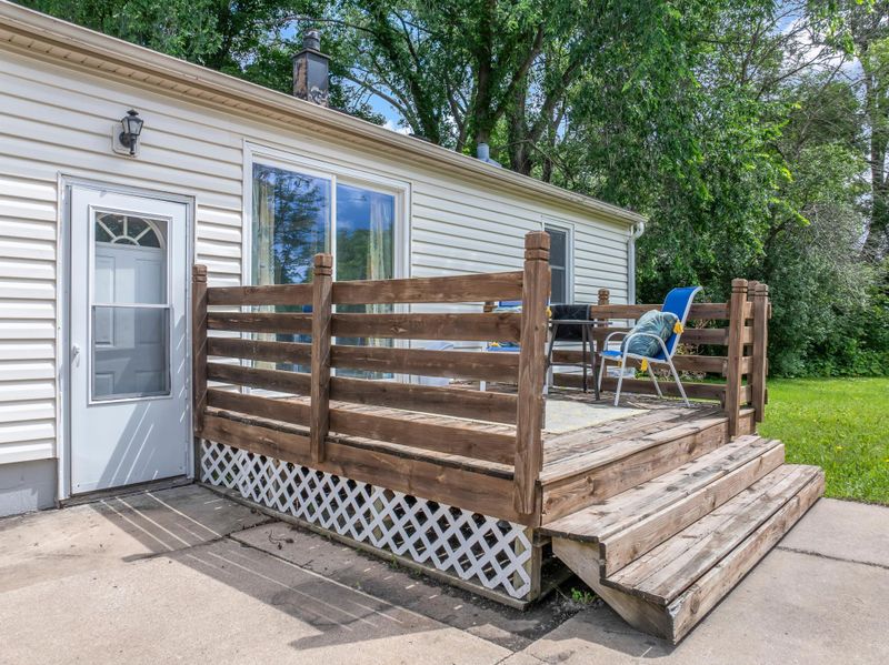 1622 3rd St NE, Rochester, MN 55906