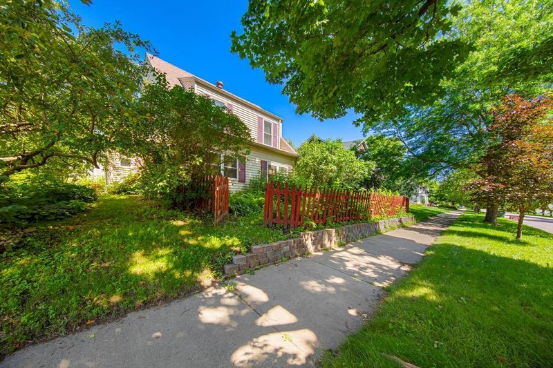 503 W Nassau St, Saint Peter, MN 56082