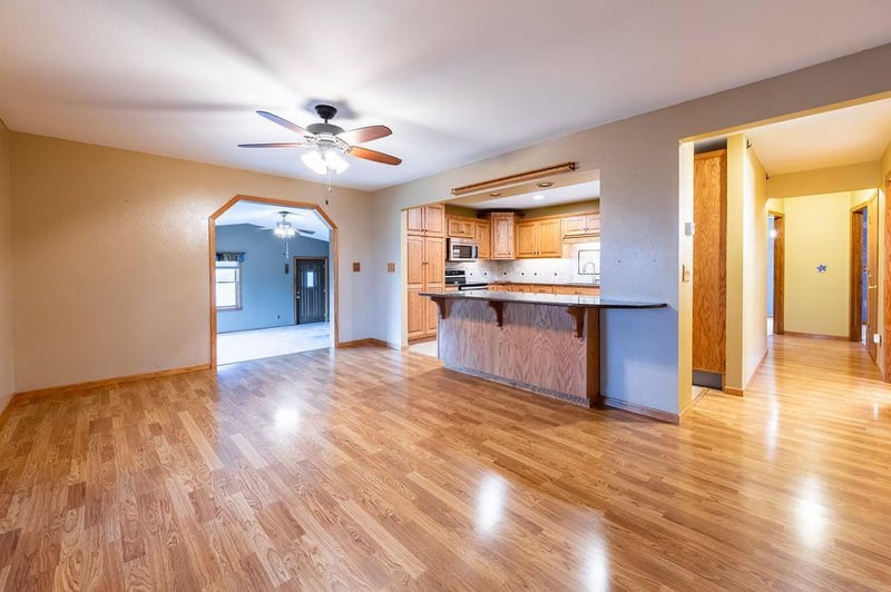 24314 2nd St, Trempealeau, WI 54661