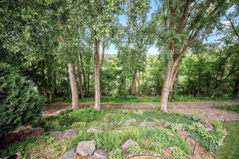 3894 Kestrel St SW, Prior Lake, MN 55372