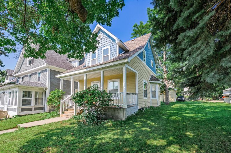2931 Lyndale Ave N, Minneapolis, MN 55411