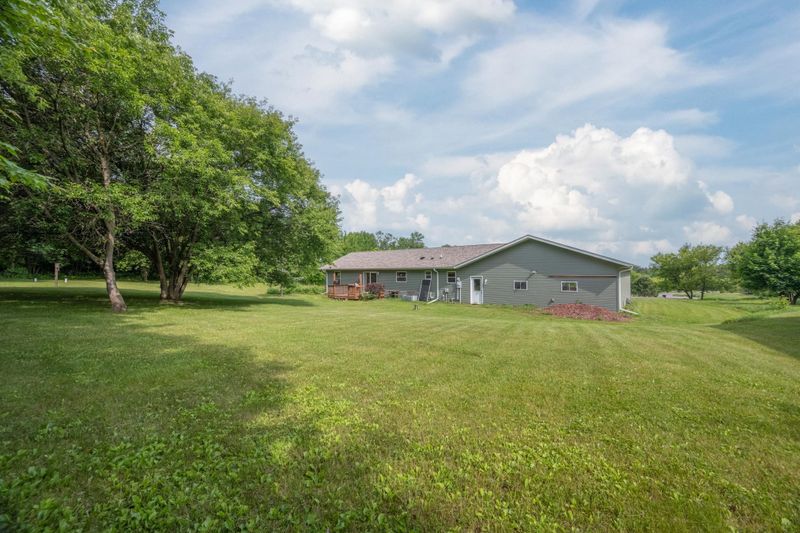 401 97th St, Amery, WI 54001
