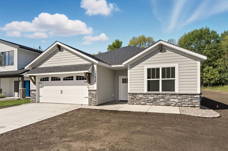 1639 39th St S, Saint Cloud, MN 56301