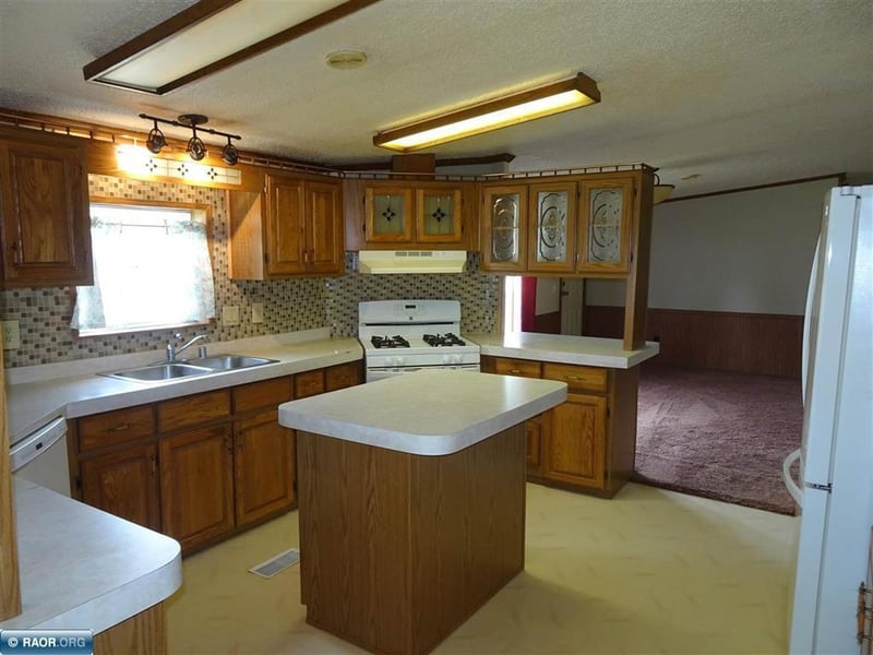 410 S 2nd St, Tower, MN 55790