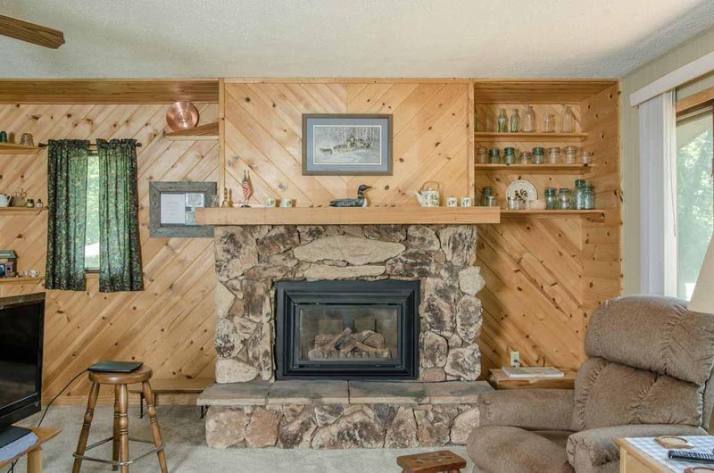 6384 Pinecone Ln NW, Walker, MN 56484
