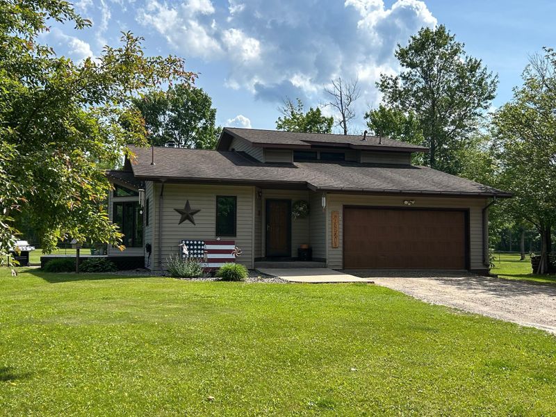 28599 Westwood Ln, Grand Rapids, MN 55744
