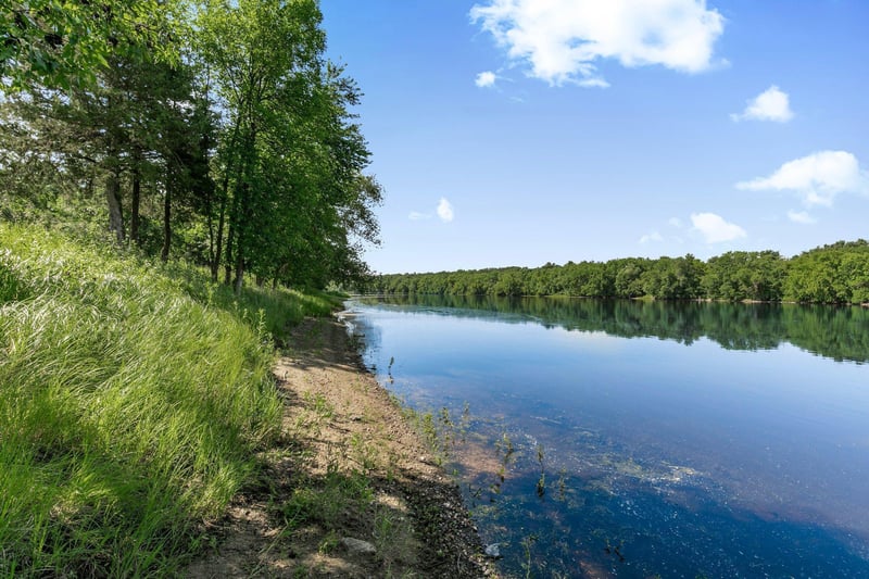 15525 Barley Rd NW, Royalton, MN 56373