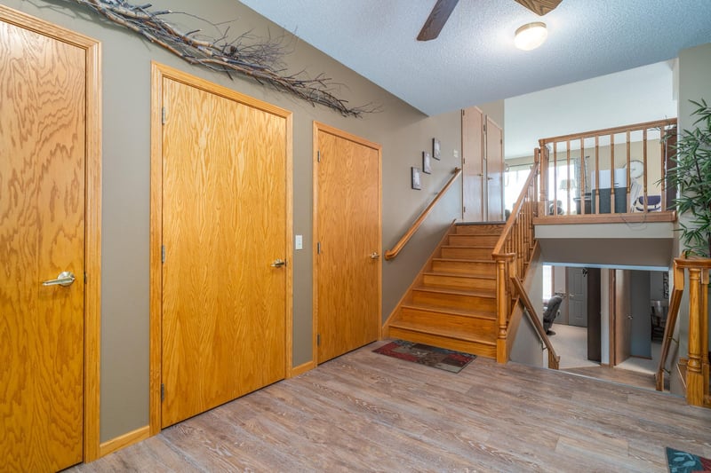 350 3rd St NE, Mcintosh, MN 56556