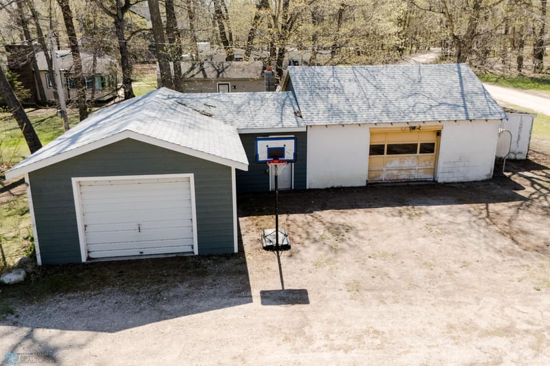 20841 Leona Beach Rd, Rochert, MN 56578