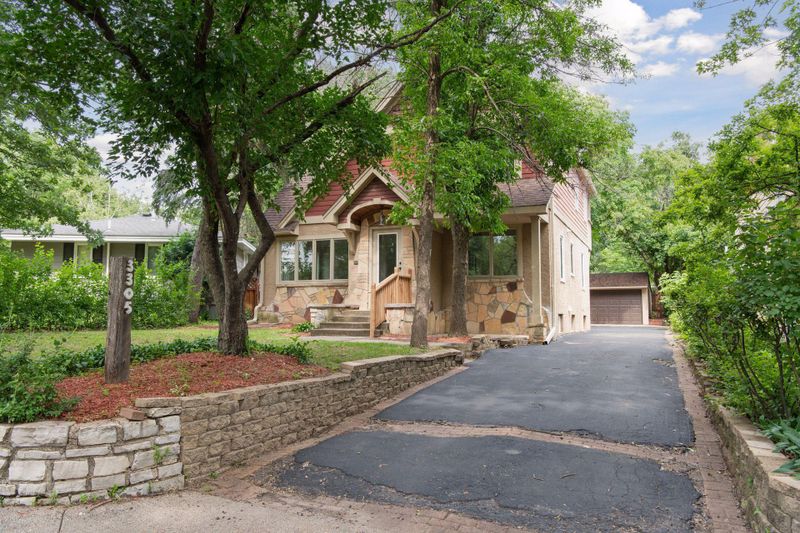 3305 Huntington Ave, Saint Louis Park, MN 55416