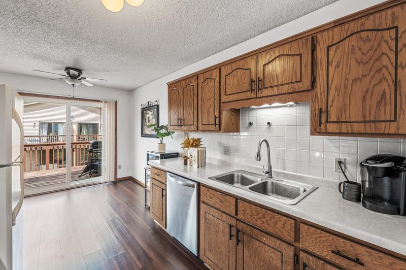 5743 Otter View Trl, White Bear Twp, MN 55110
