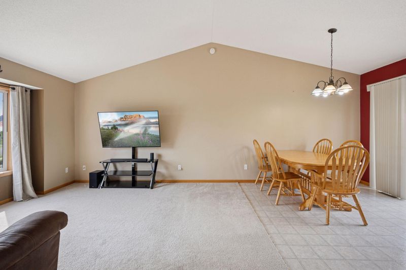 12962 Carole Dr, Becker, MN 55308