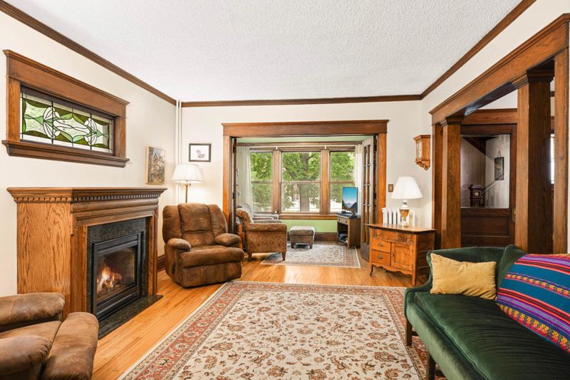 1563 Ashland Ave, Saint Paul, MN 55104