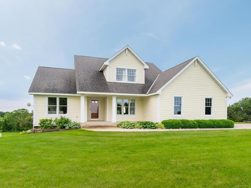 68749 195th St, Darwin, MN 55324