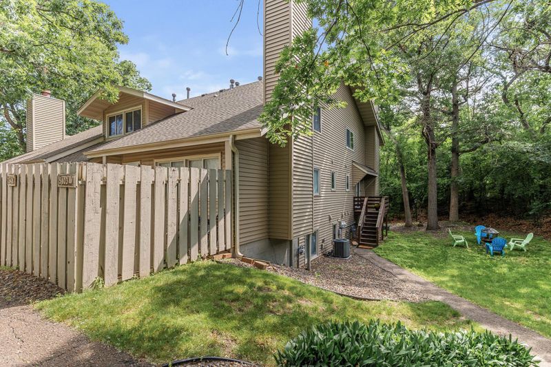 5403 W Brenner Ps, Fridley, MN 55432