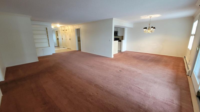 8430 Pennsylvania Rd #109, Bloomington, MN 55438