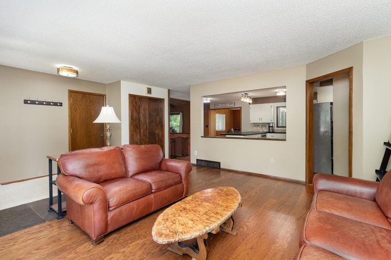 12740 Portland Cir, Burnsville, MN 55337