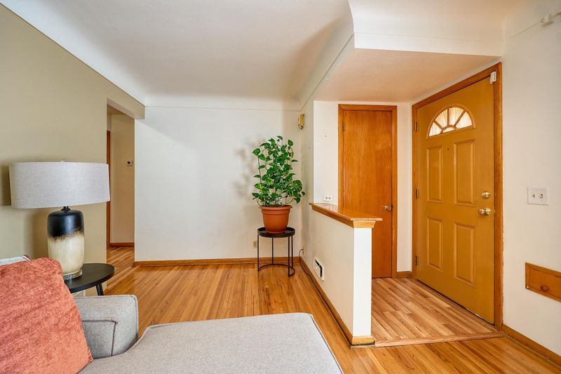 5041 Upton Ave N, Minneapolis, MN 55430
