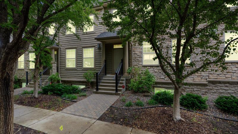 11333 Stratton Ave, Eden Prairie, MN 55344