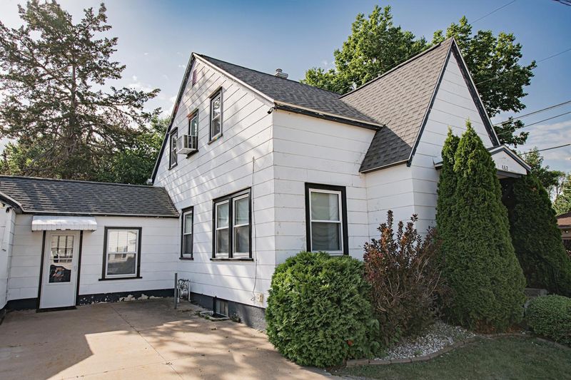 462 Saint Charles St, Winona, MN 55987