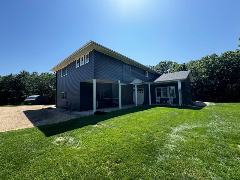 715 250th Ave, Fairmont, MN 56031