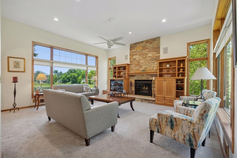 180 Ranchview Ln S, Minnetonka, MN 55391