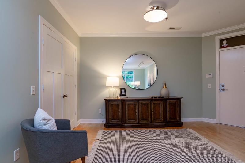 510 Grand Ave #101, Saint Paul, MN 55102