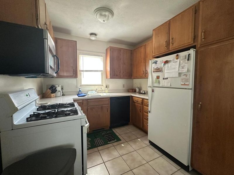 802 2nd St NW, Rochester, MN 55901