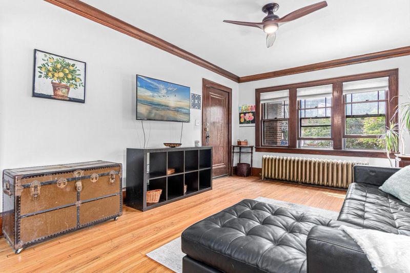 4101 Grand Ave S #101, Minneapolis, MN 55409