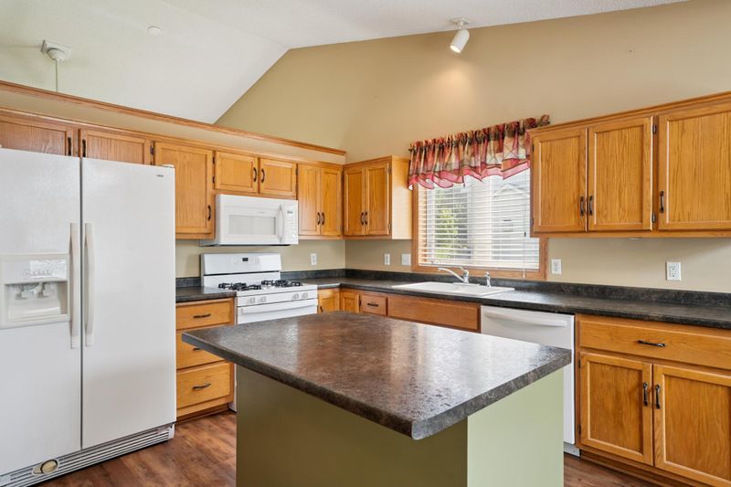 343 Tuttle Dr, Hastings, MN 55033