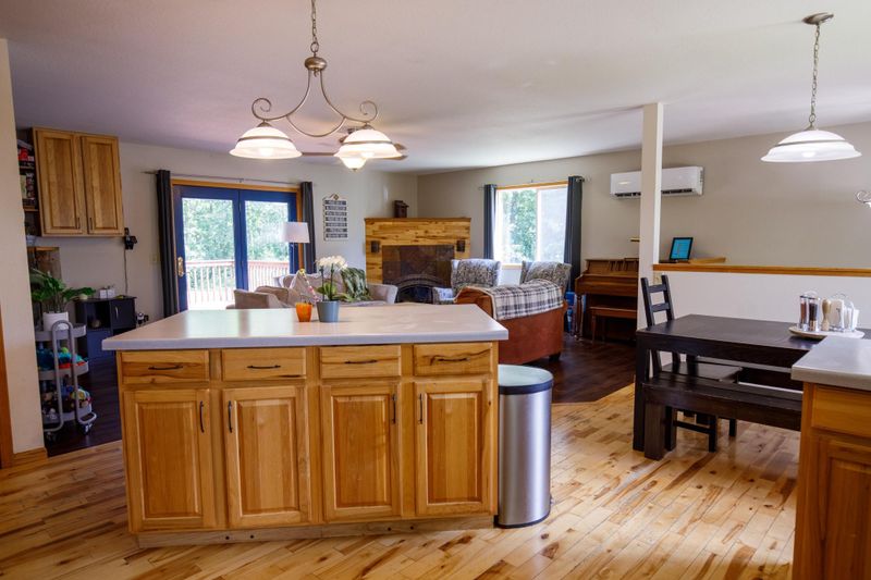 981 Roosevelt Ave, Pine River, MN 56474