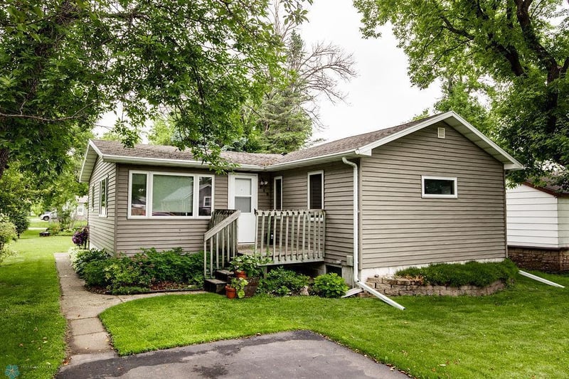 119 Partridge Ave S, Glyndon, MN 56547
