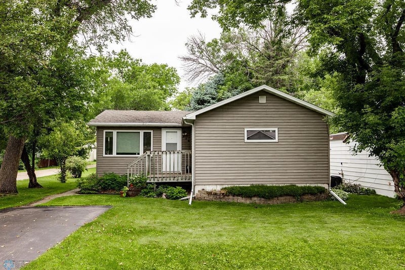 119 Partridge Ave S, Glyndon, MN 56547