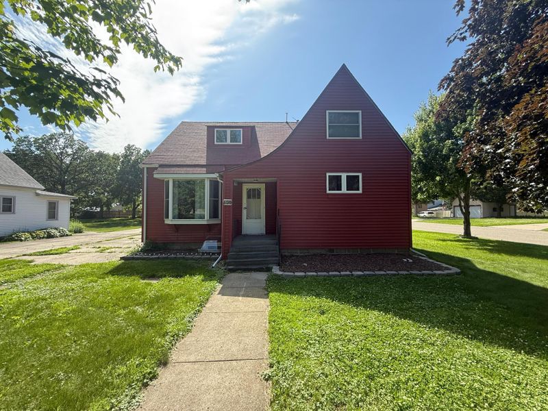 400 S Swift Ave, Litchfield, MN 55355