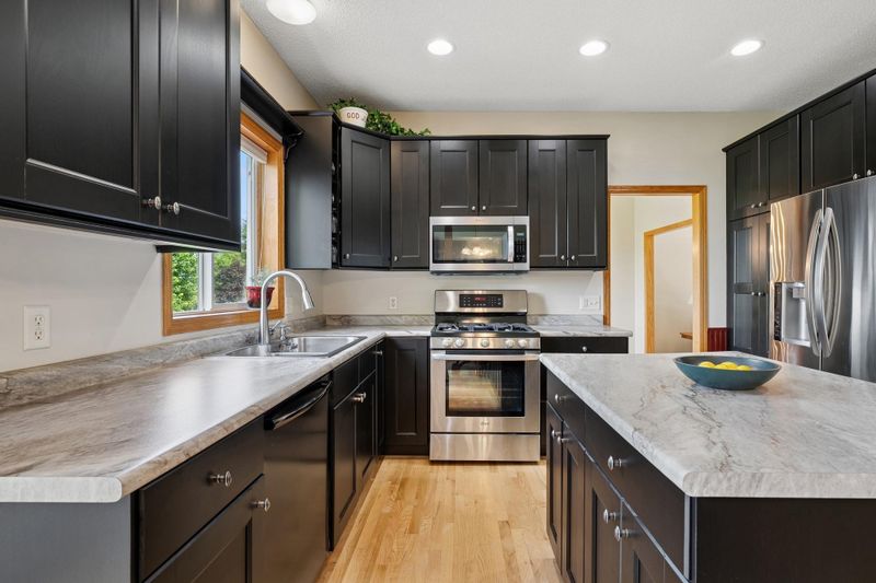 3466 Olson Dr, Hastings, MN 55033