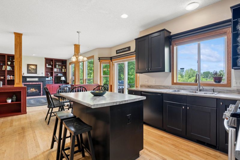 3466 Olson Dr, Hastings, MN 55033