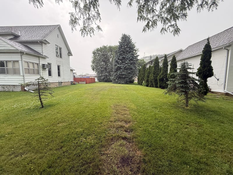 203 S Maple St, Rushford, MN 55971