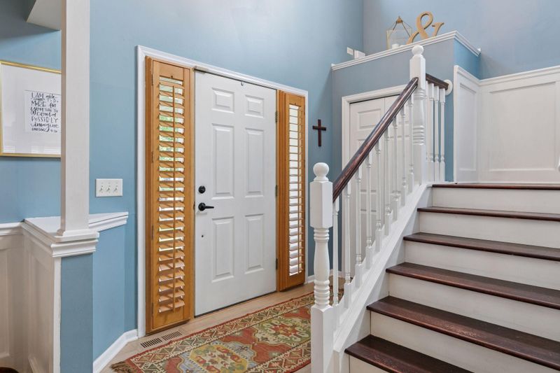 7244 Berkshire Ln, Shakopee, MN 55379