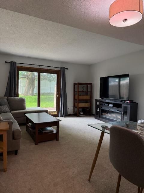 154 21st St NW, Owatonna, MN 55060